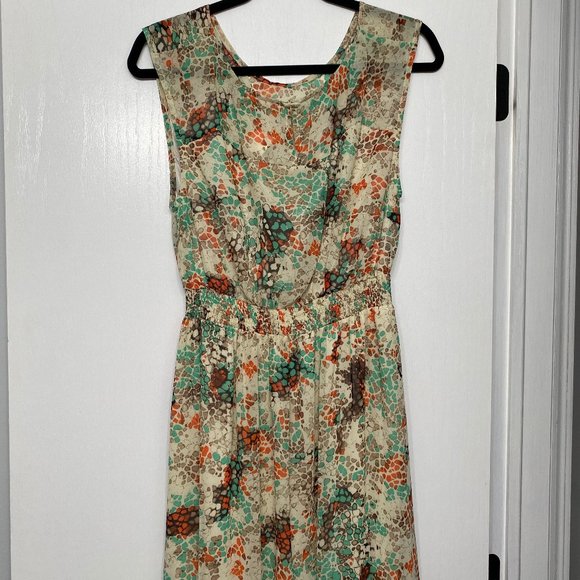 Gorgeous dress - Picture 6 of 9